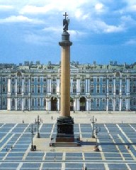 Plaza del Palacio y el museo Hermitage