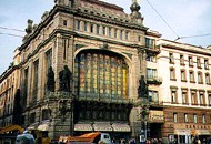Tienda de Eliseev en St. Petersburg, Russia