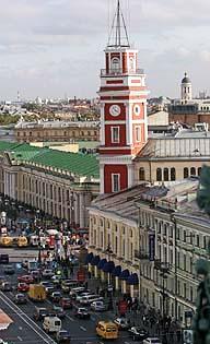 Avenida Nevski en St. Petersburgo