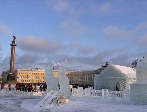 Construccin del Palacio de Hielo en San Petesburgo